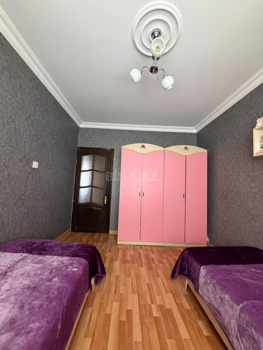 5 otaqlı Köhnə tikili, Əhmədli m., Bakı