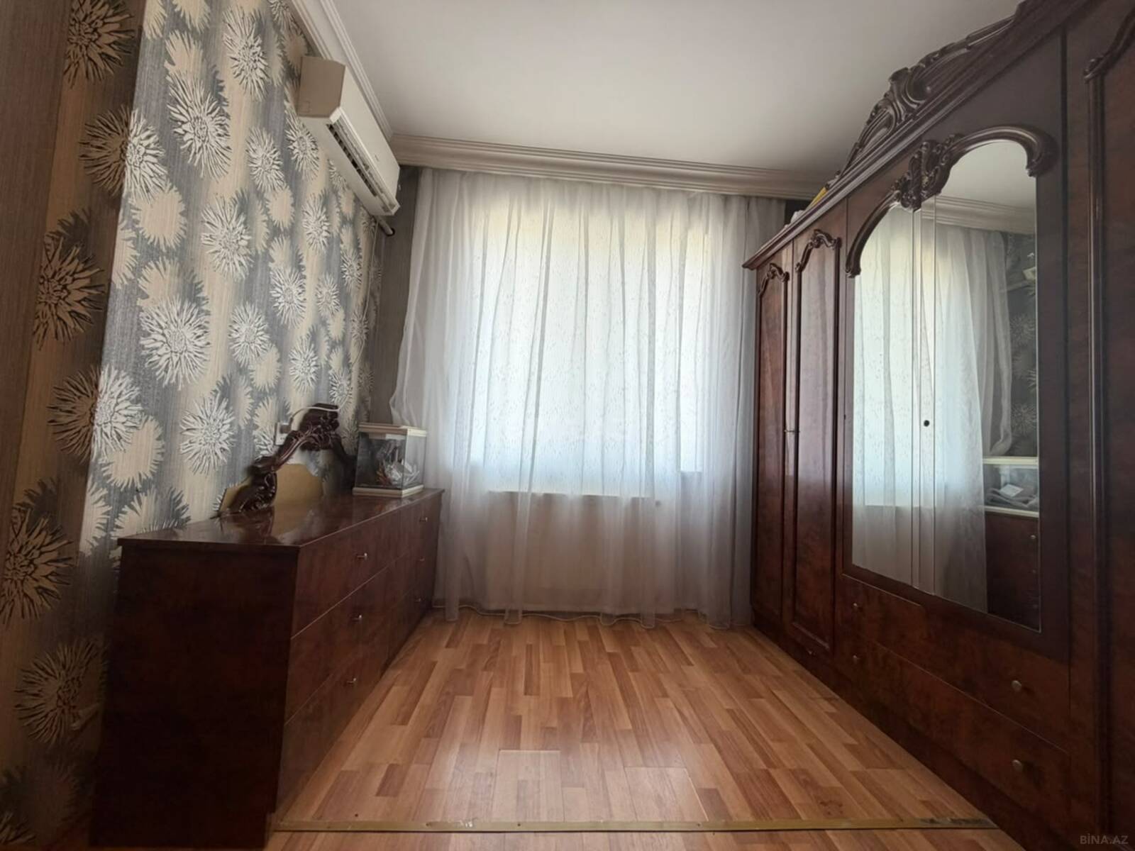 5 otaqlı Köhnə tikili, Əhmədli m., Bakı