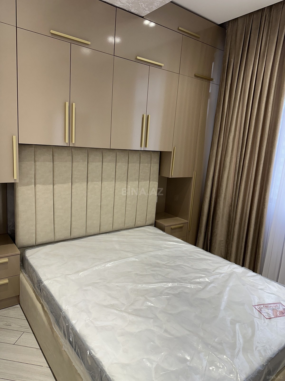 3 otaqlı Yeni tikili, Neftçilər m., Bakı