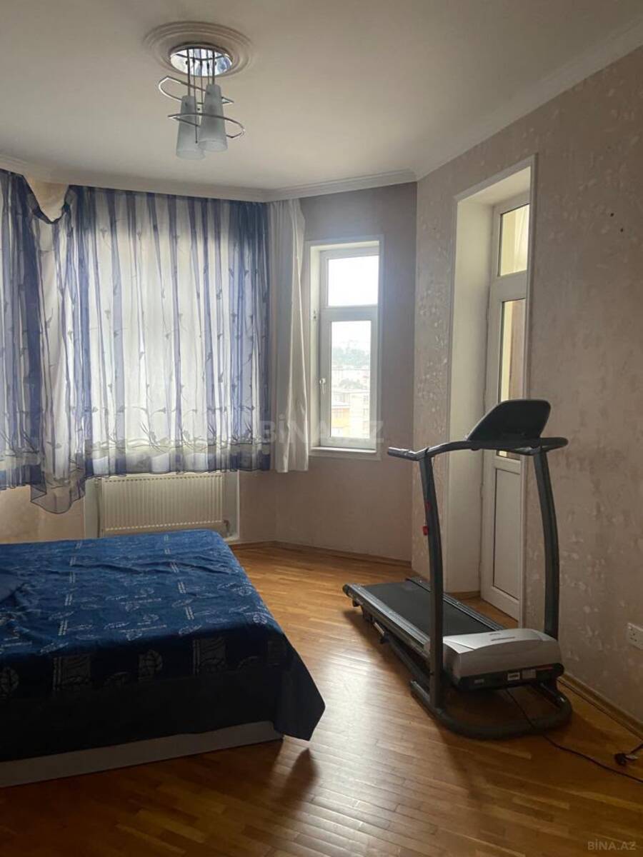 3 otaqlı Yeni tikili, Memar Əcəmi m., Bakı