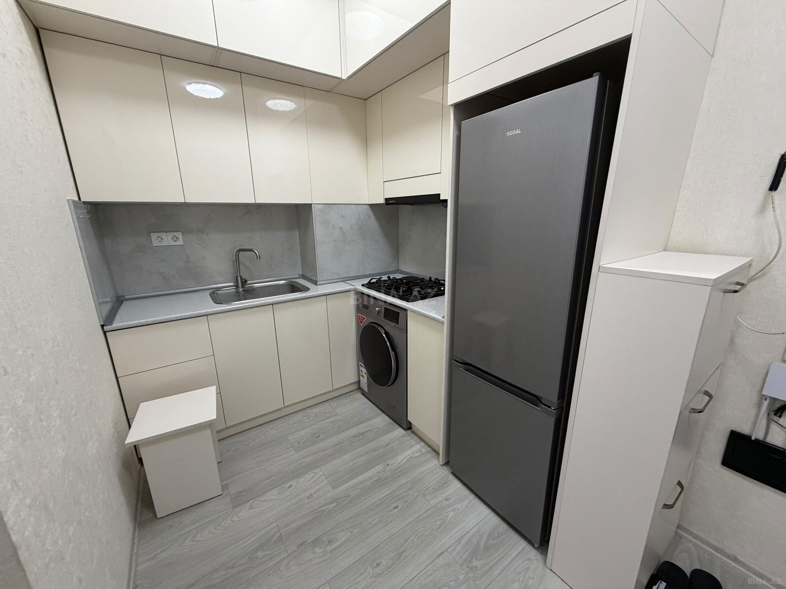 2 otaqlı Yeni tikili, 20 Yanvar m., Bakı
