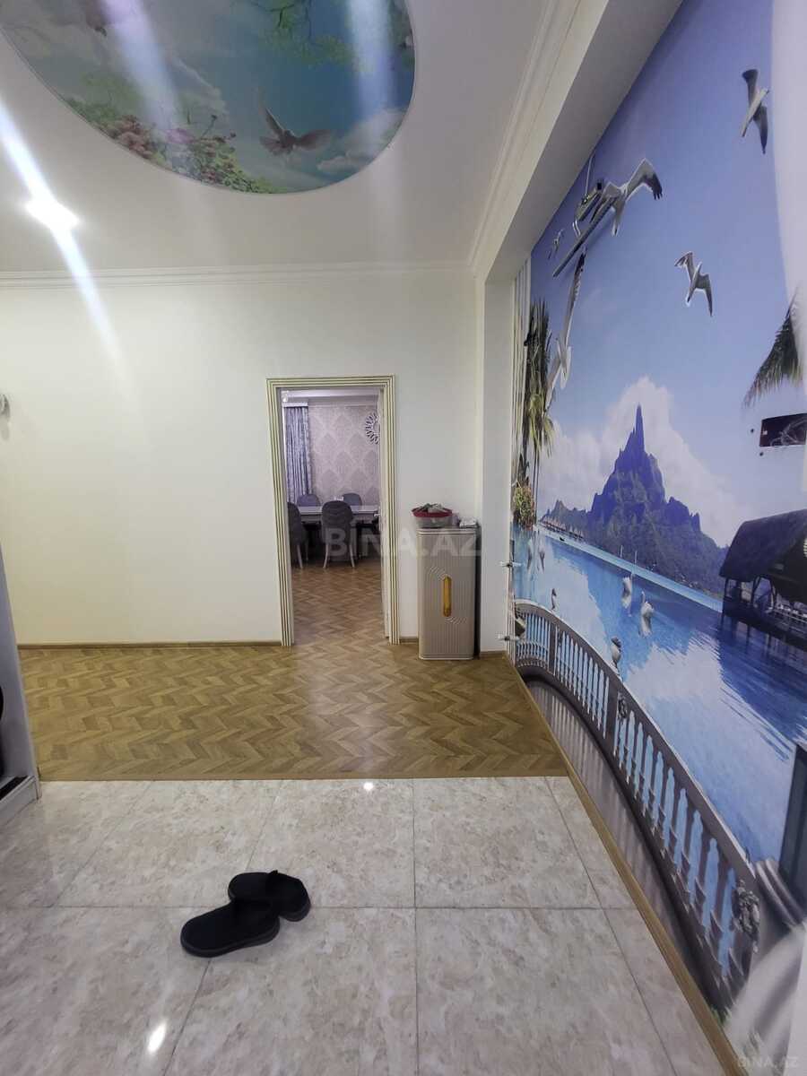 4 otaqlı Yeni tikili, Neftçilər m., Bakı