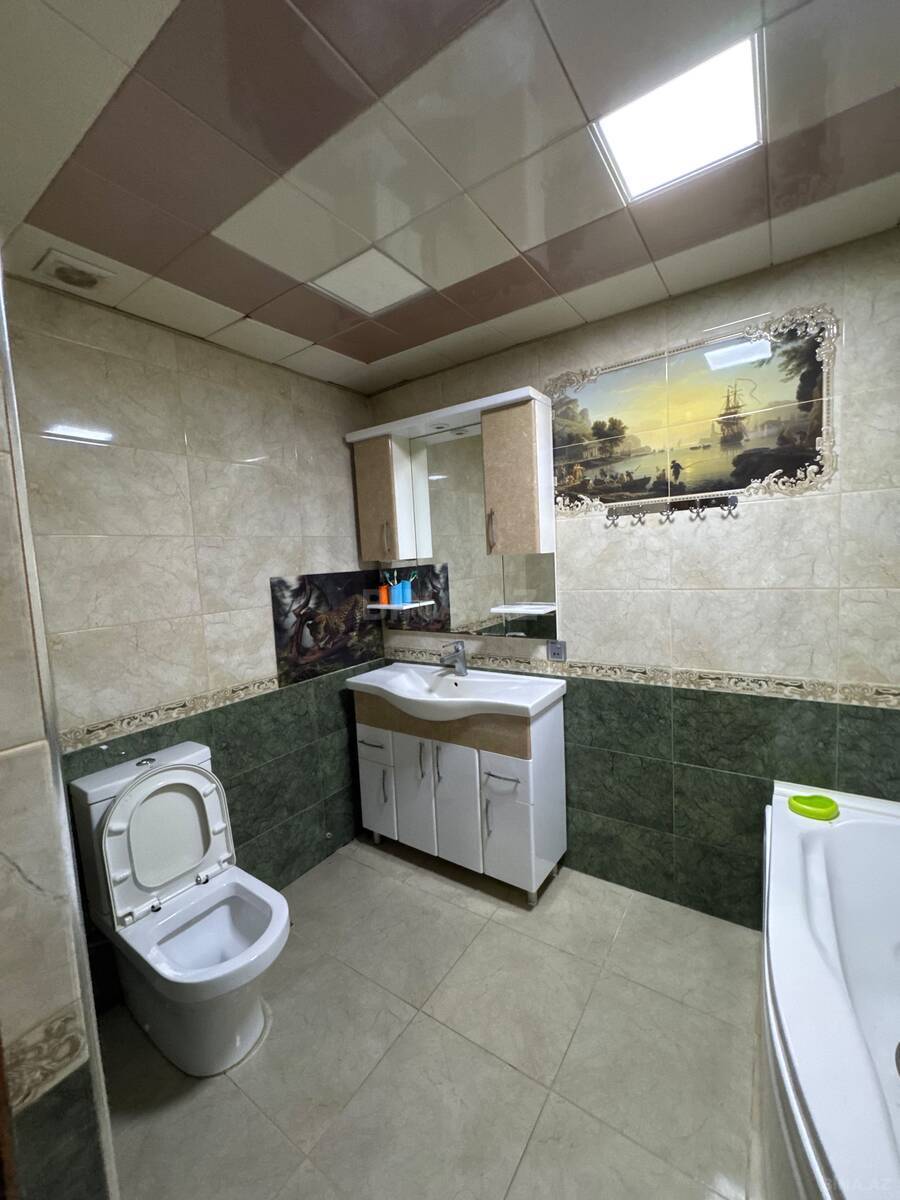 3 otaqlı Yeni tikili, İnşaatçılar m., Bakı