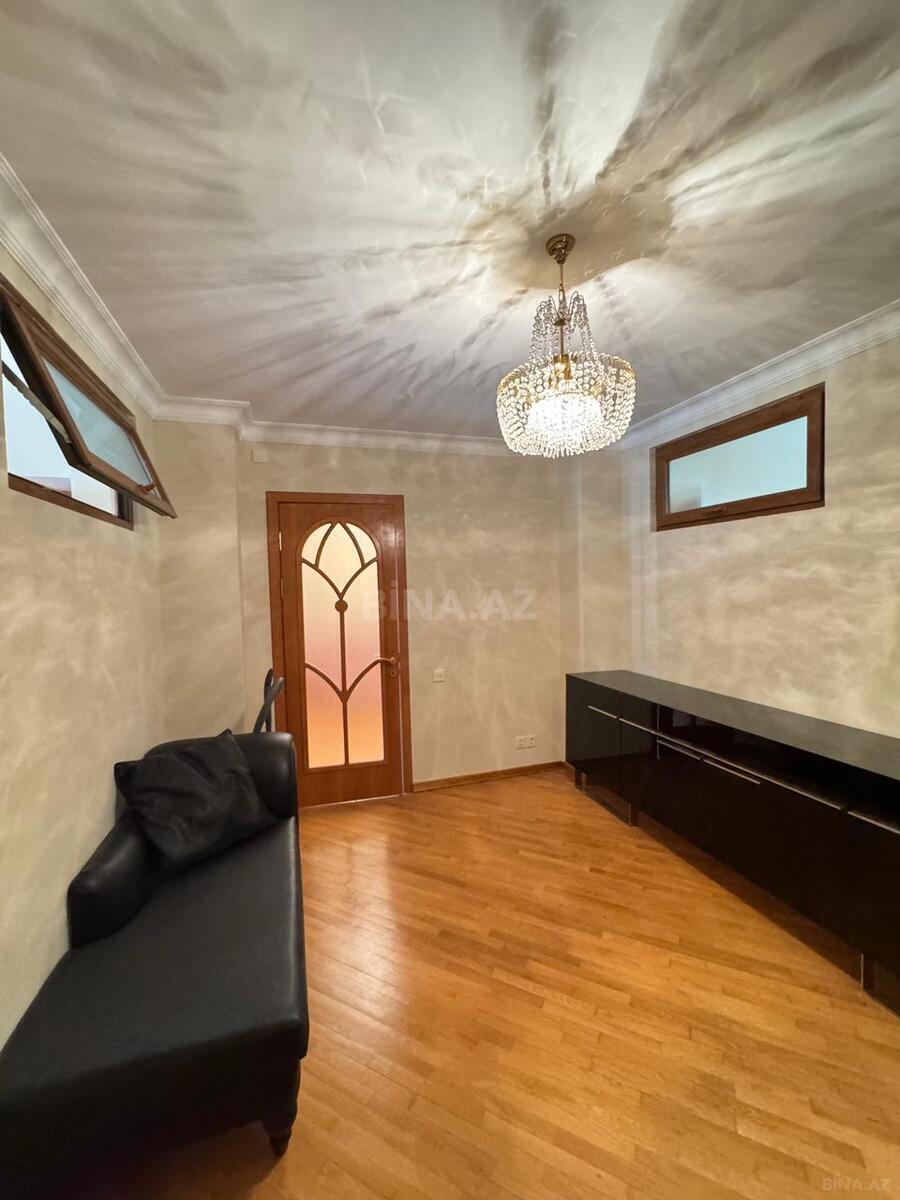4 otaqlı Yeni tikili, 28 May m., Bakı