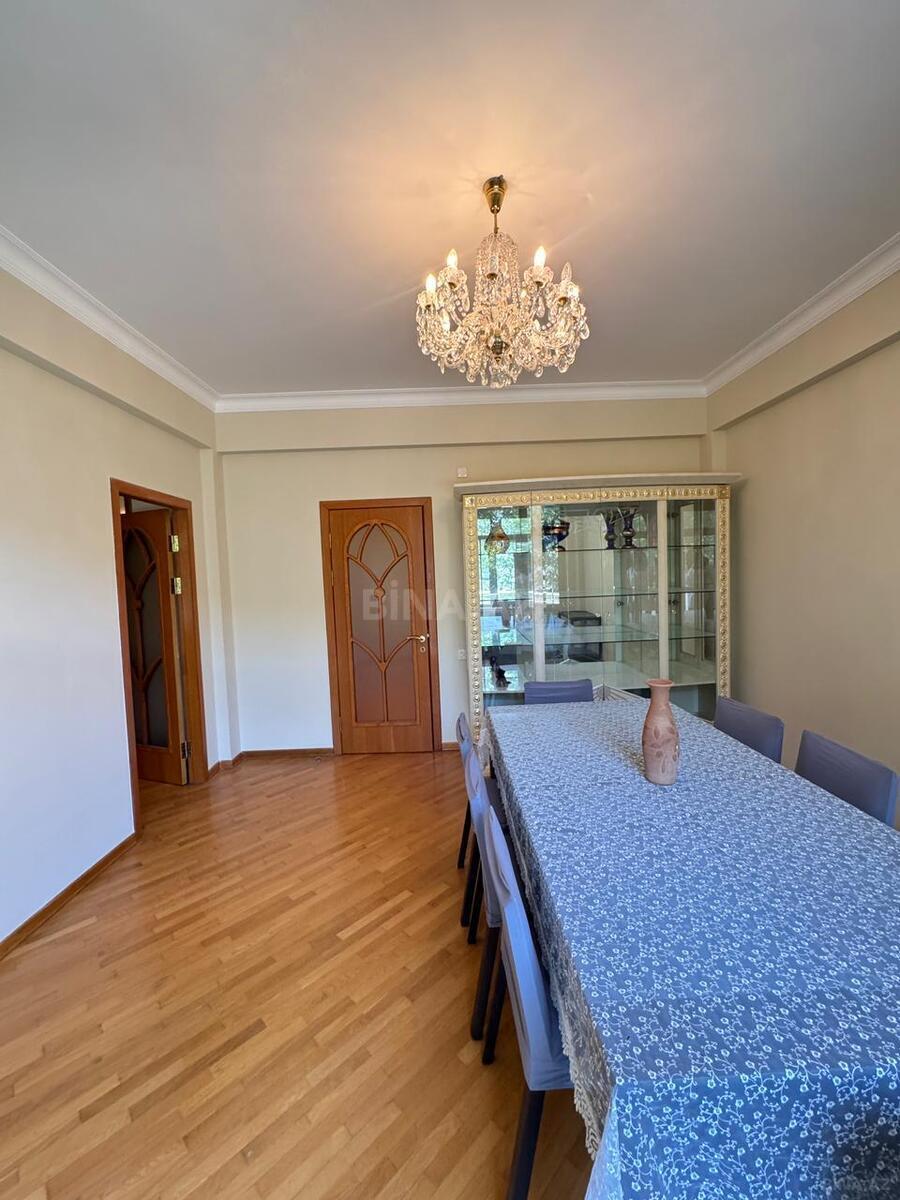4 otaqlı Yeni tikili, 28 May m., Bakı