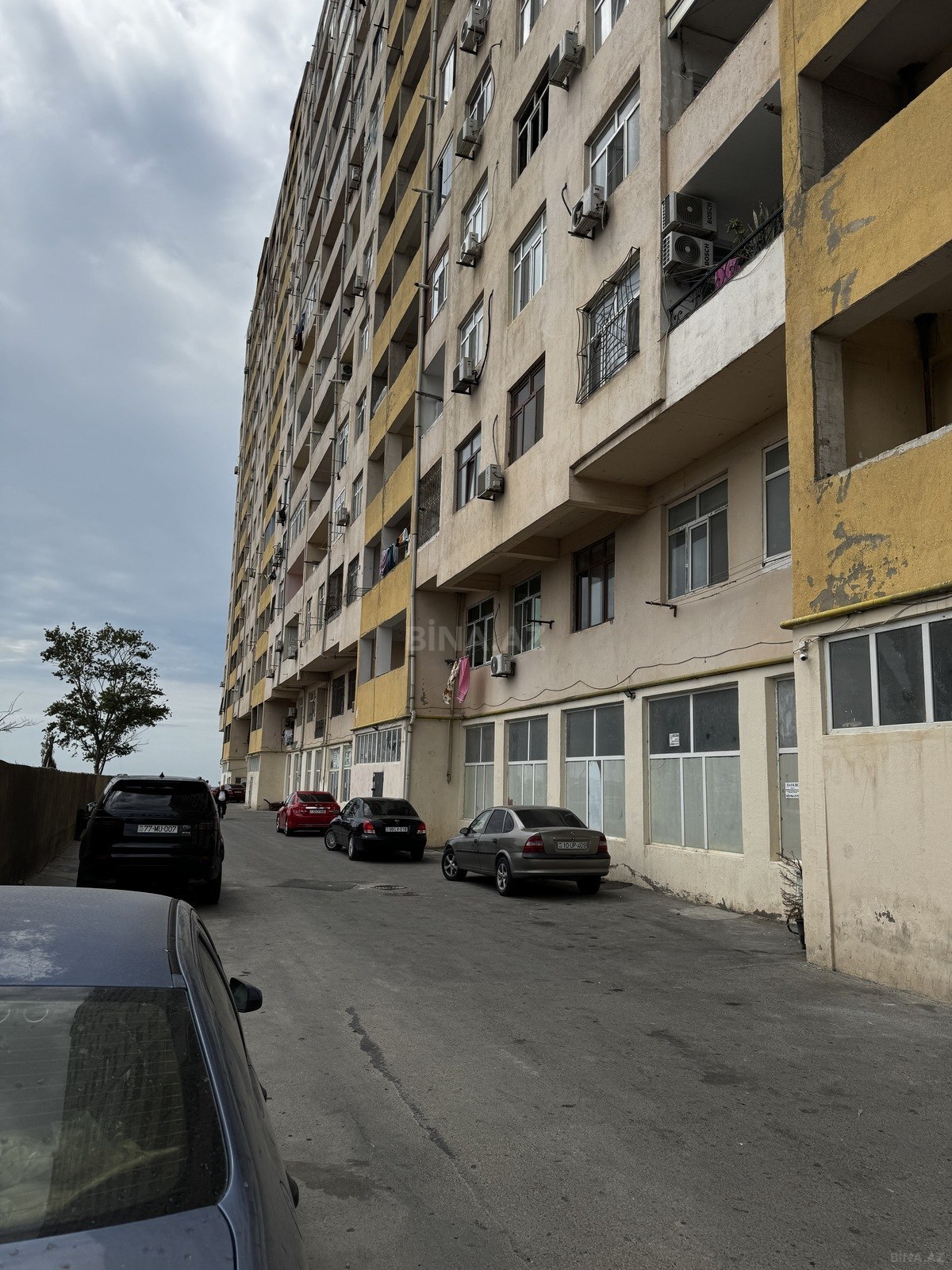 2 otaqlı Yeni tikili, Massiv V q., Bakı