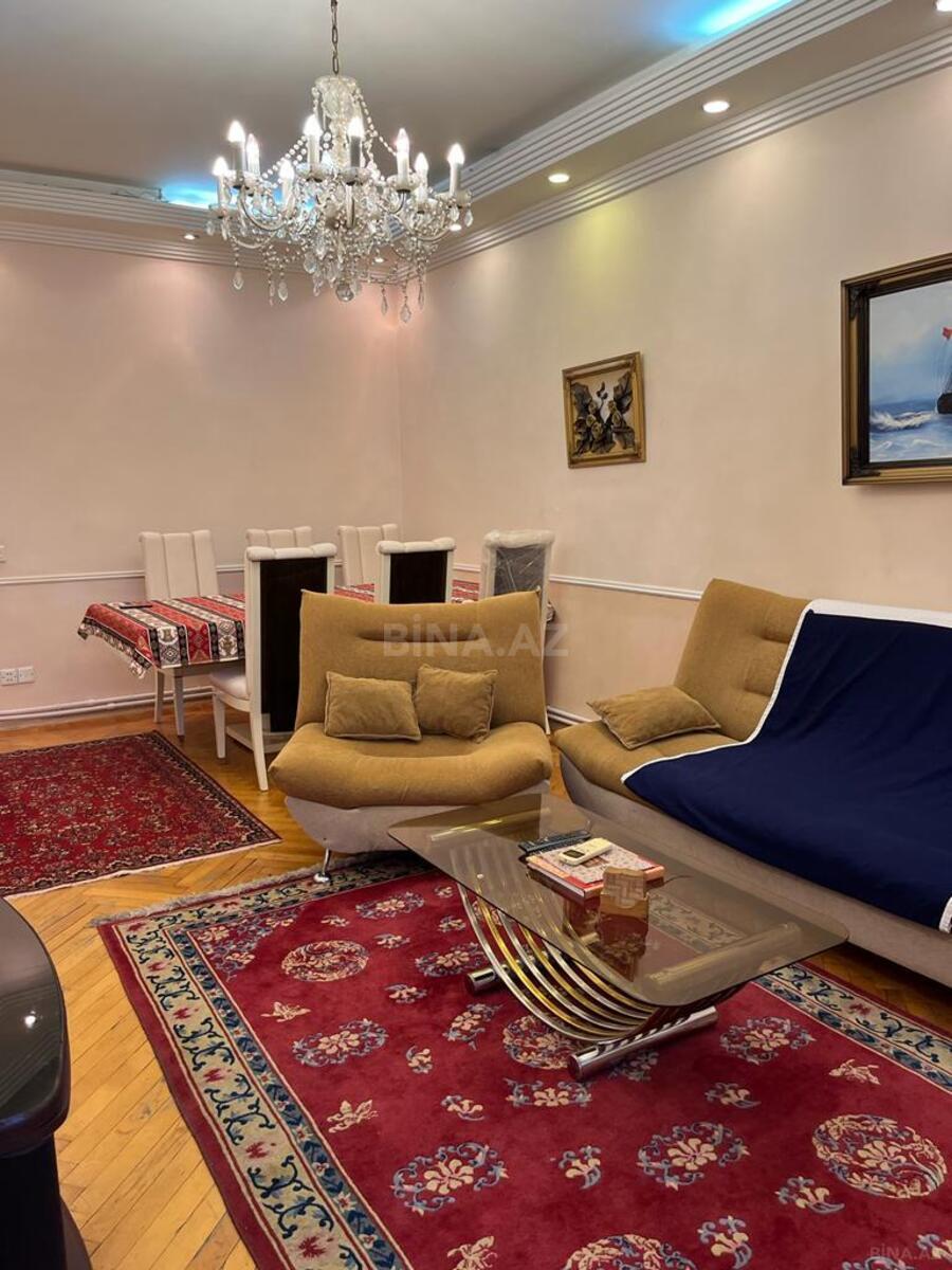 2 otaqlı Köhnə tikili, Sahil m., Bakı