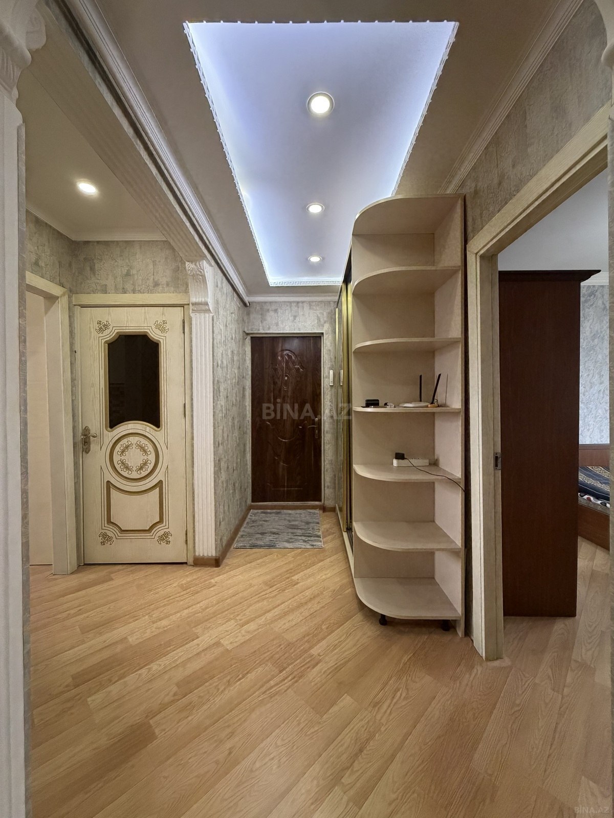 3 otaqlı Köhnə tikili, Əhmədli m., Bakı