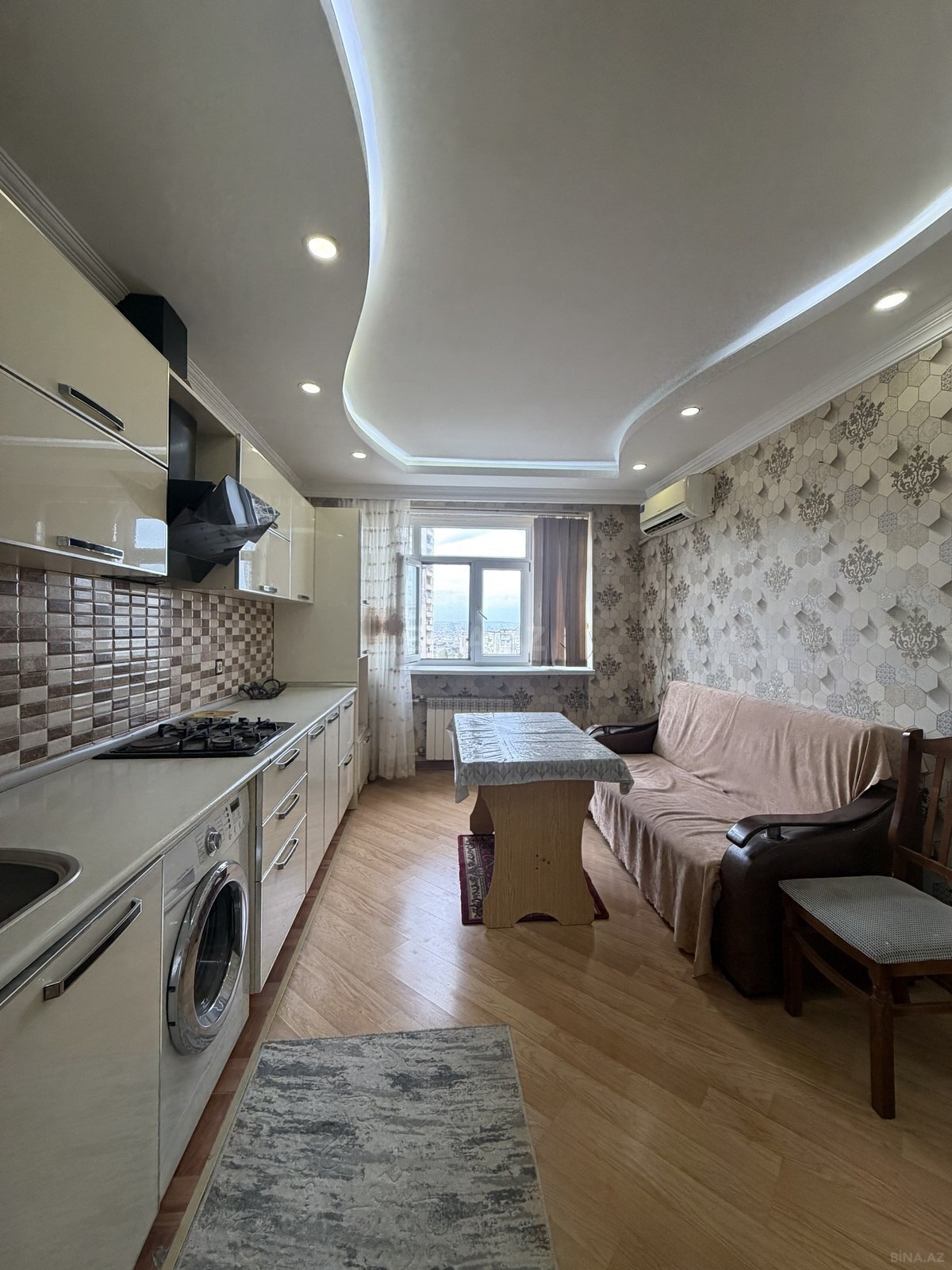 3 otaqlı Köhnə tikili, Əhmədli m., Bakı