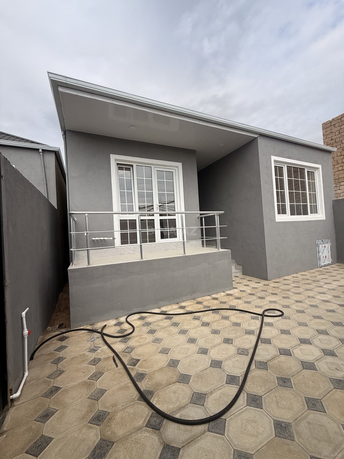 4 otaqlı Həyət evi/Bağ evi, Binə q., Bakı