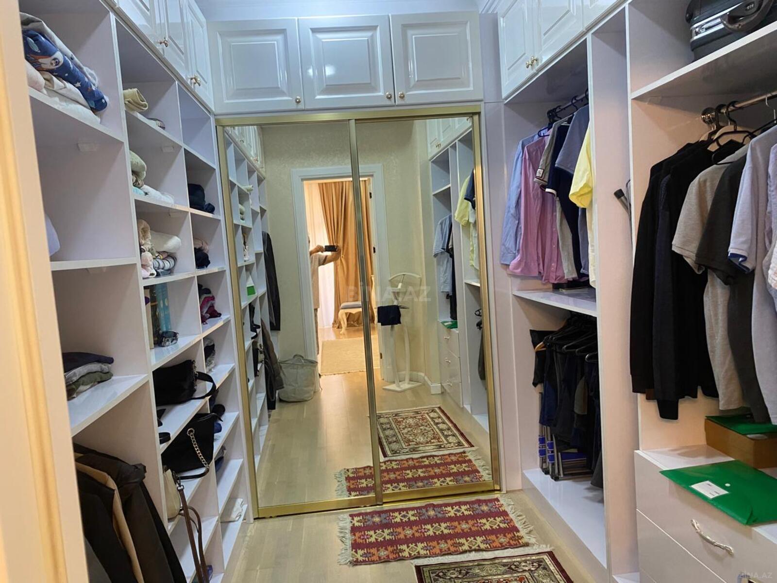 4 otaqlı Yeni tikili, Şah İsmayıl Xətai m., Bakı