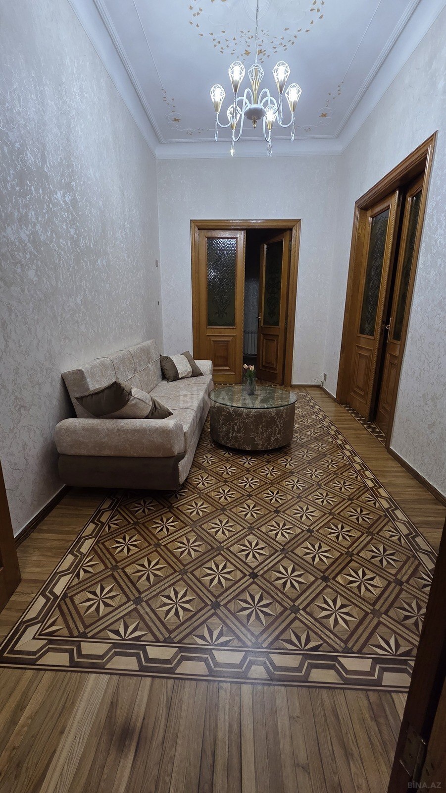 3 otaqlı Köhnə tikili, Nəsimi r., Bakı