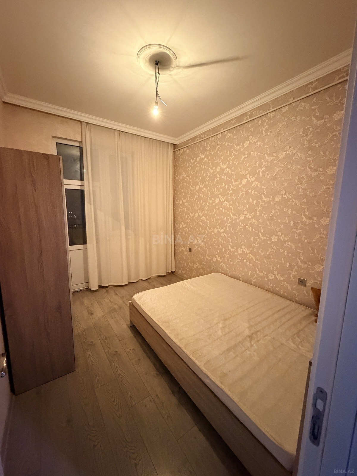 2 otaqlı Yeni tikili, Xırdalan