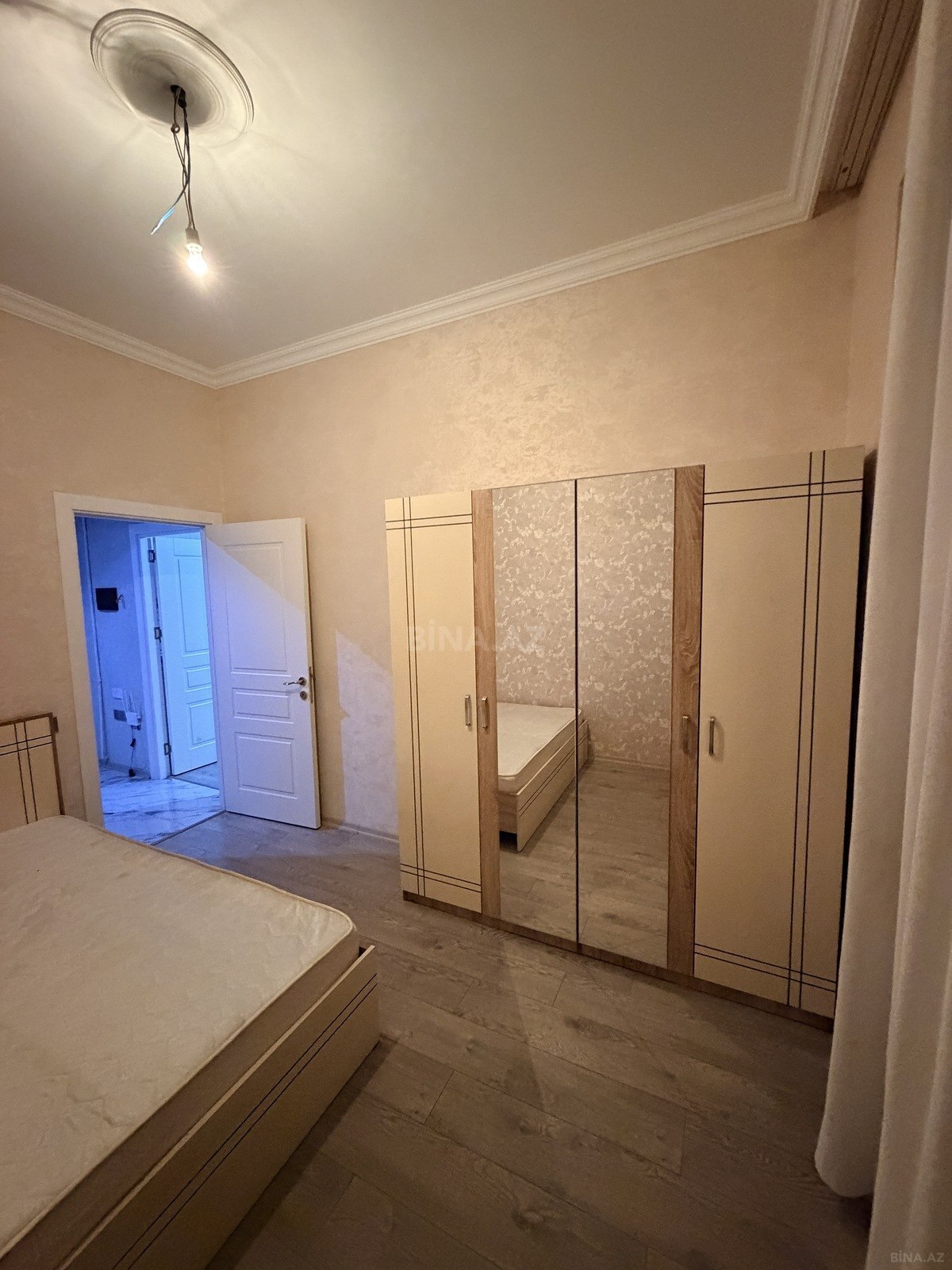 2 otaqlı Yeni tikili, Xırdalan