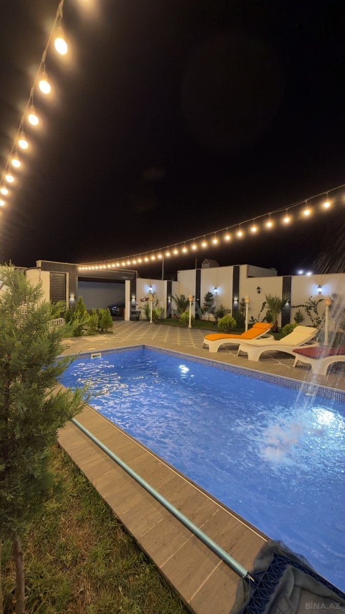 4 otaqlı Həyət evi/Bağ evi, Şüvəlan q., Bakı