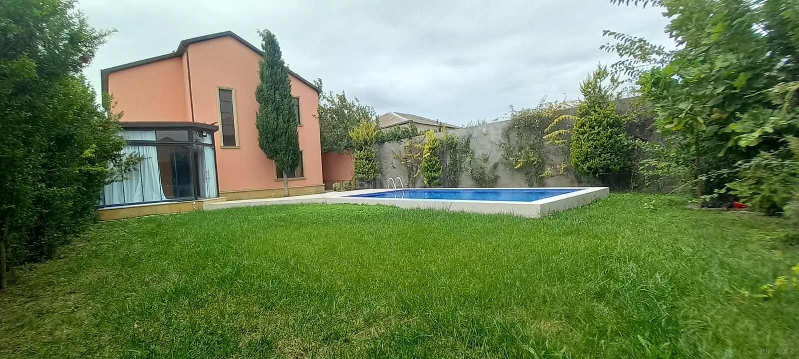 4 otaqlı Həyət evi/Bağ evi, Mərdəkan q., Bakı