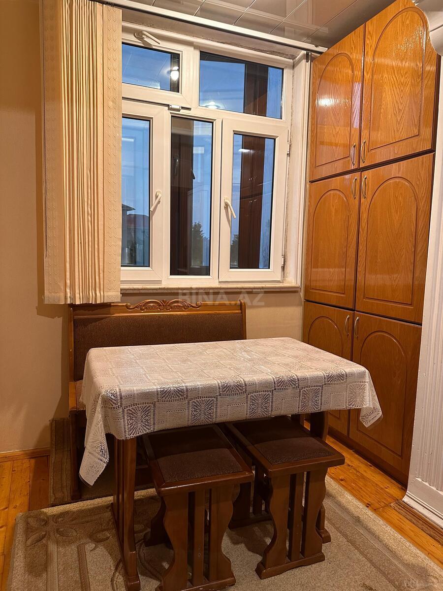 4 otaqlı Köhnə tikili, Xəzər r., Bakı