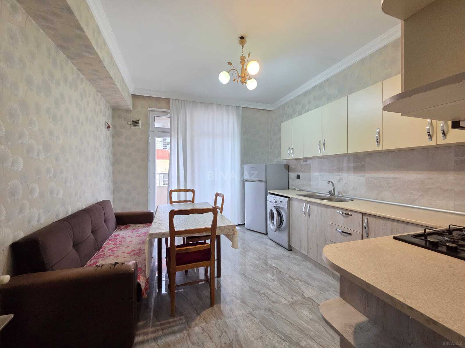 2 otaqlı Yeni tikili, Memar Əcəmi m., Bakı