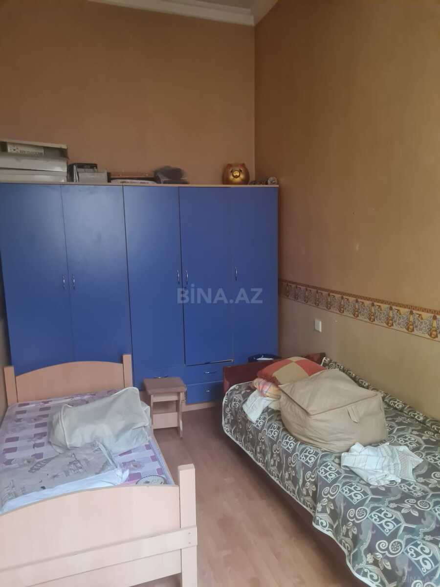 4 otaqlı Köhnə tikili, Sahil m., Bakı