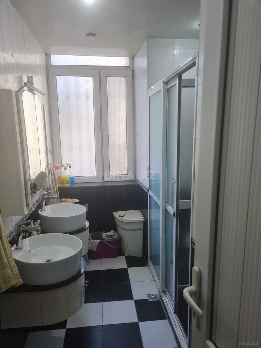 4 otaqlı Köhnə tikili, Sahil m., Bakı