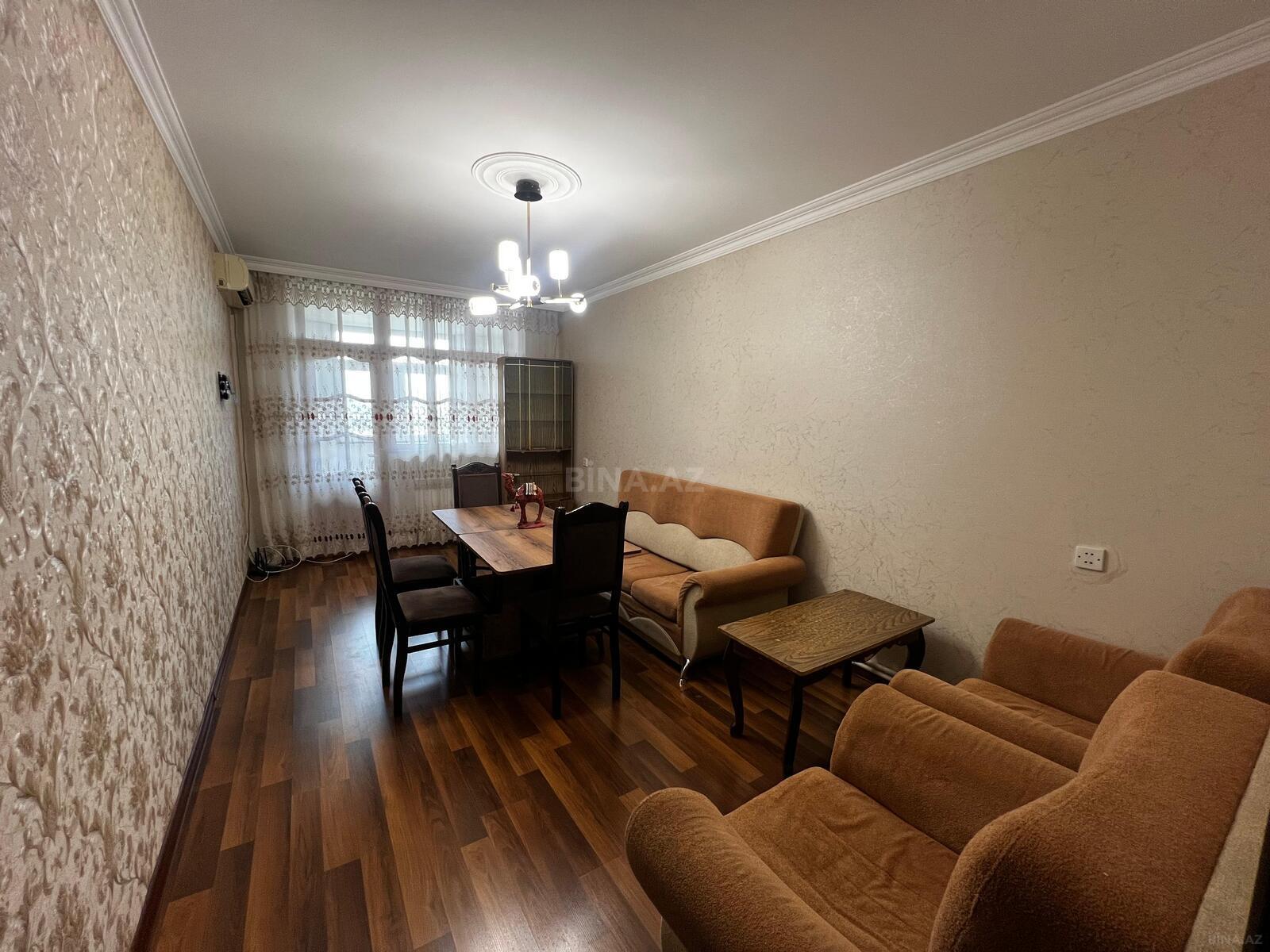 3 otaqlı Köhnə tikili, Sumqayıt