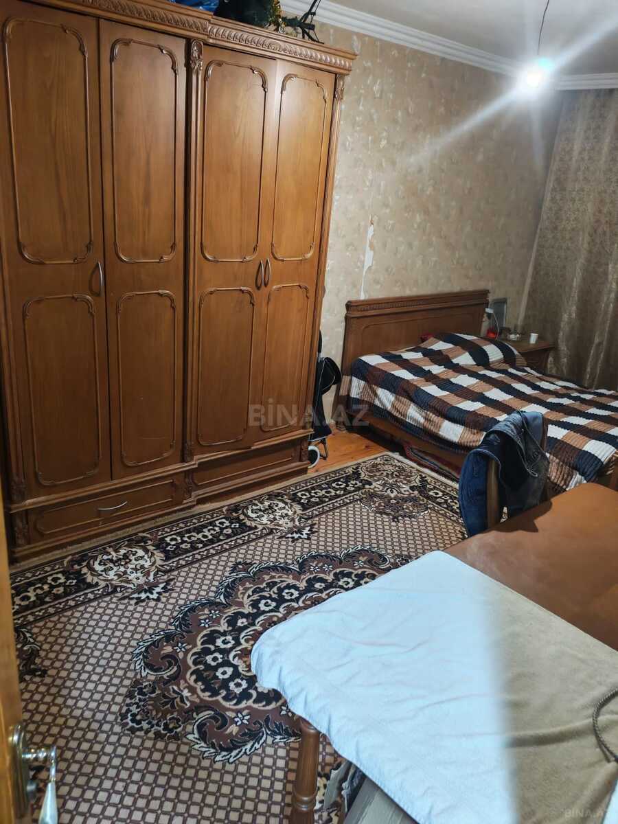 3 otaqlı Köhnə tikili, Yeni Günəşli q., Bakı