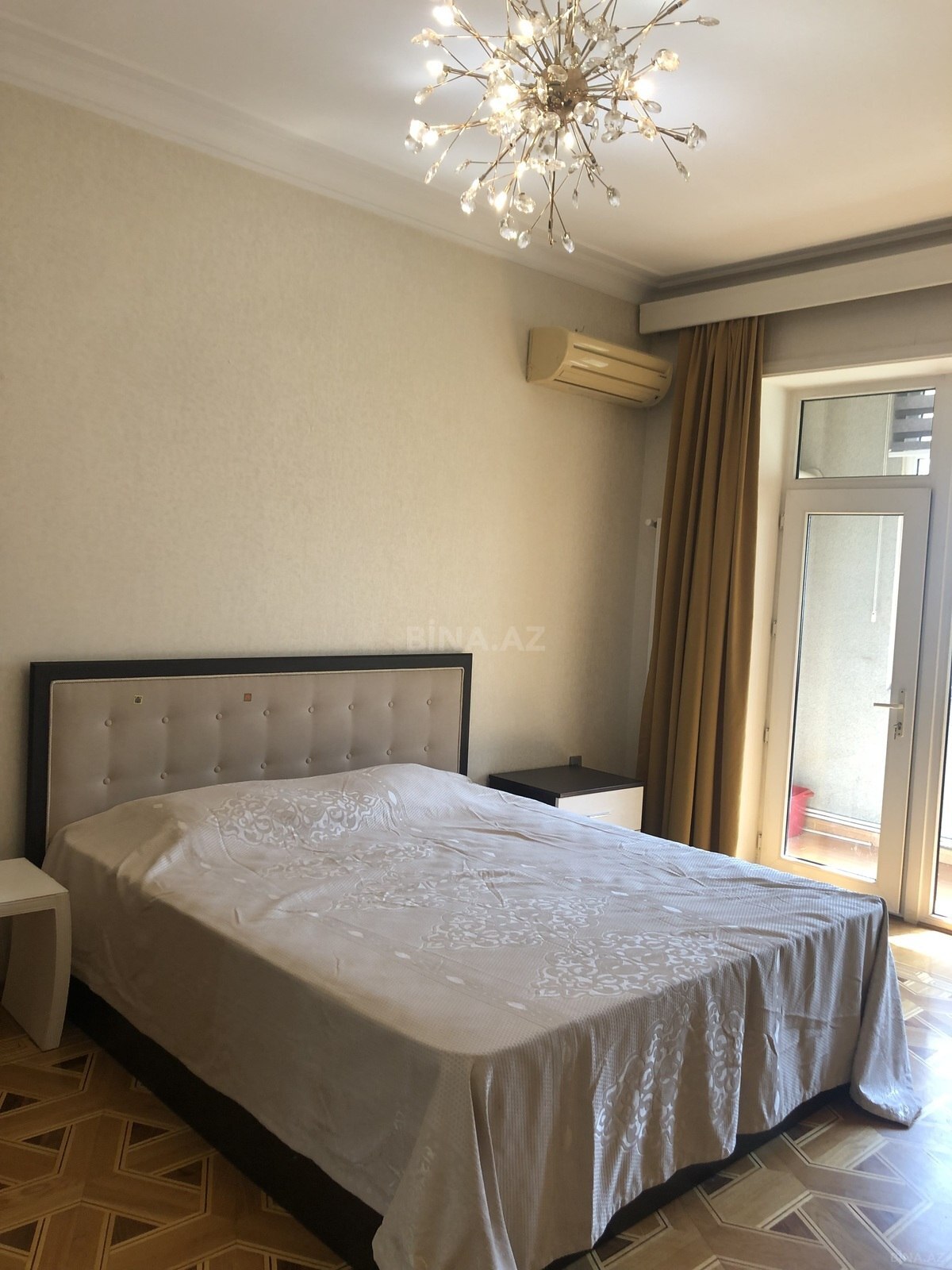 3 otaqlı Yeni tikili, Nizami m., Bakı