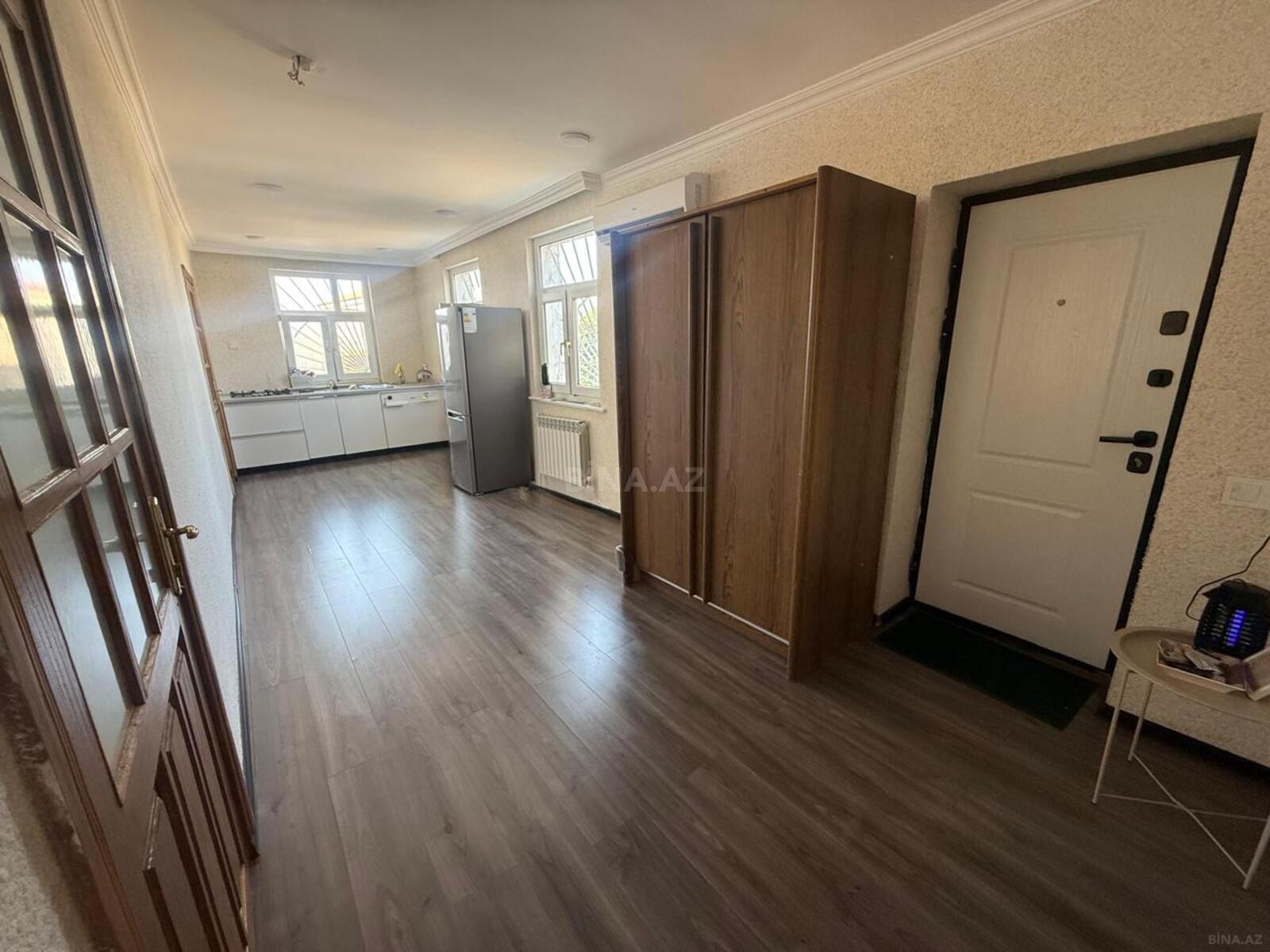 5 otaqlı Həyət evi/Bağ evi, Novxanı q., Bakı