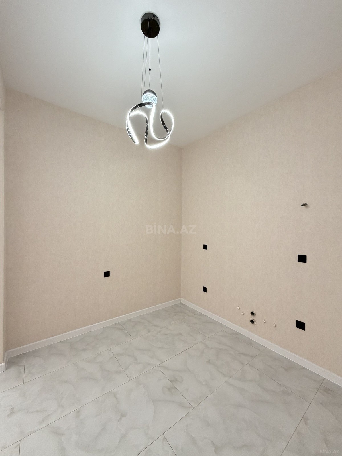 4 otaqlı Həyət evi/Bağ evi, Şüvəlan q., Bakı