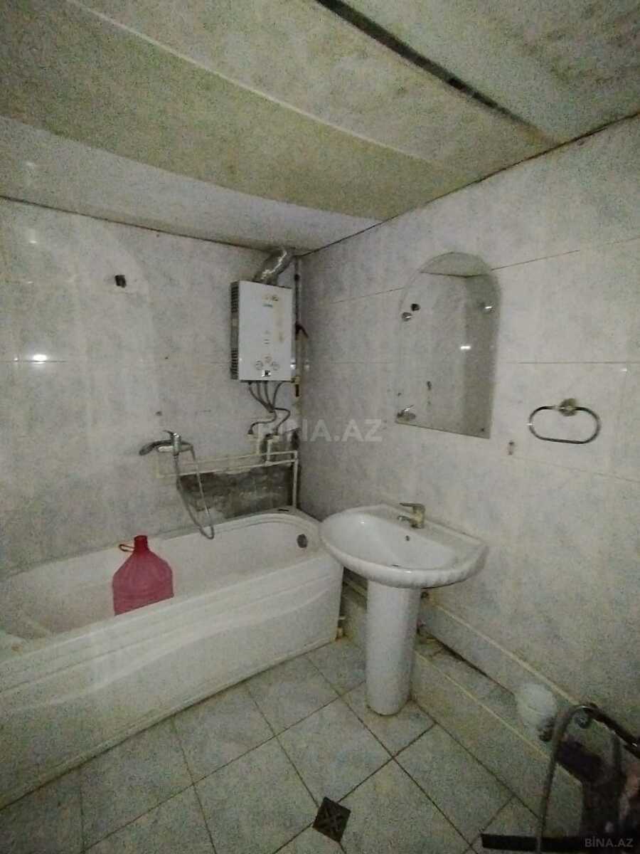 4 otaqlı Köhnə tikili, Əhmədli m., Bakı