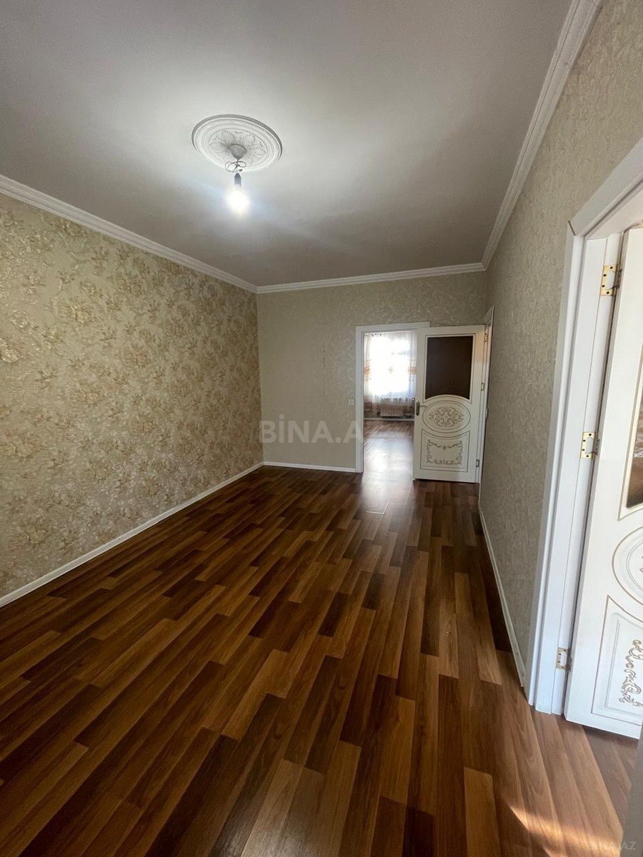 2 otaqlı Köhnə tikili, Memar Əcəmi m., Bakı