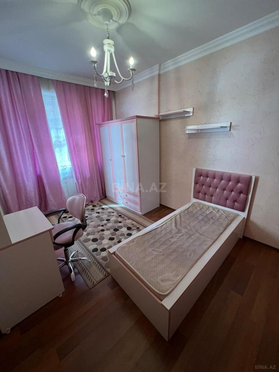 3 otaqlı Yeni tikili, İnşaatçılar m., Bakı