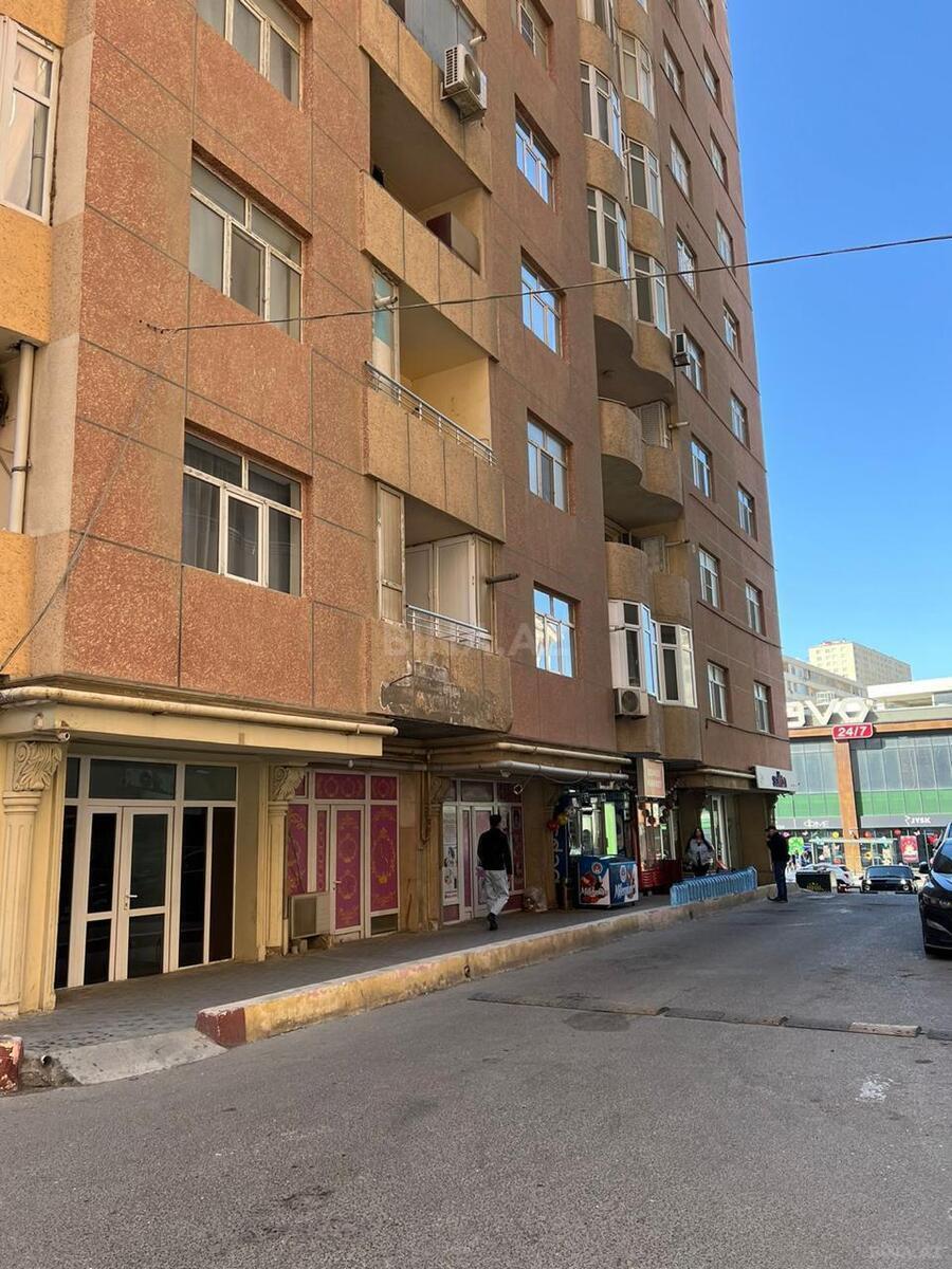 3 otaqlı Yeni tikili, İnşaatçılar m., Bakı