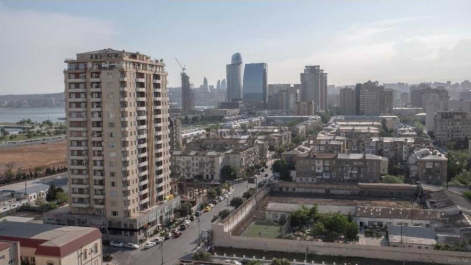 4 otaqlı Yeni tikili, Şah İsmayıl Xətai m., Bakı
