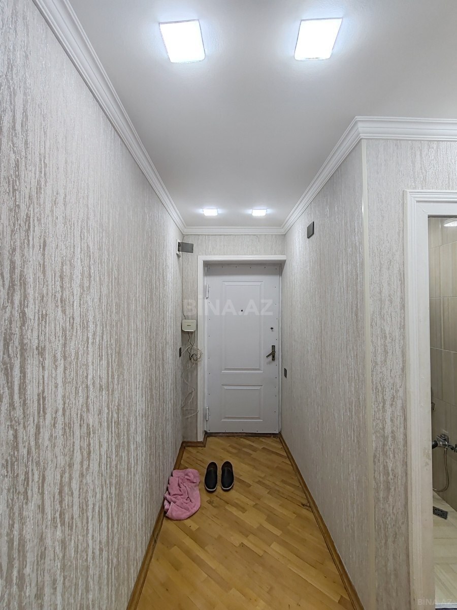 2 otaqlı Köhnə tikili, İnşaatçılar m., Bakı