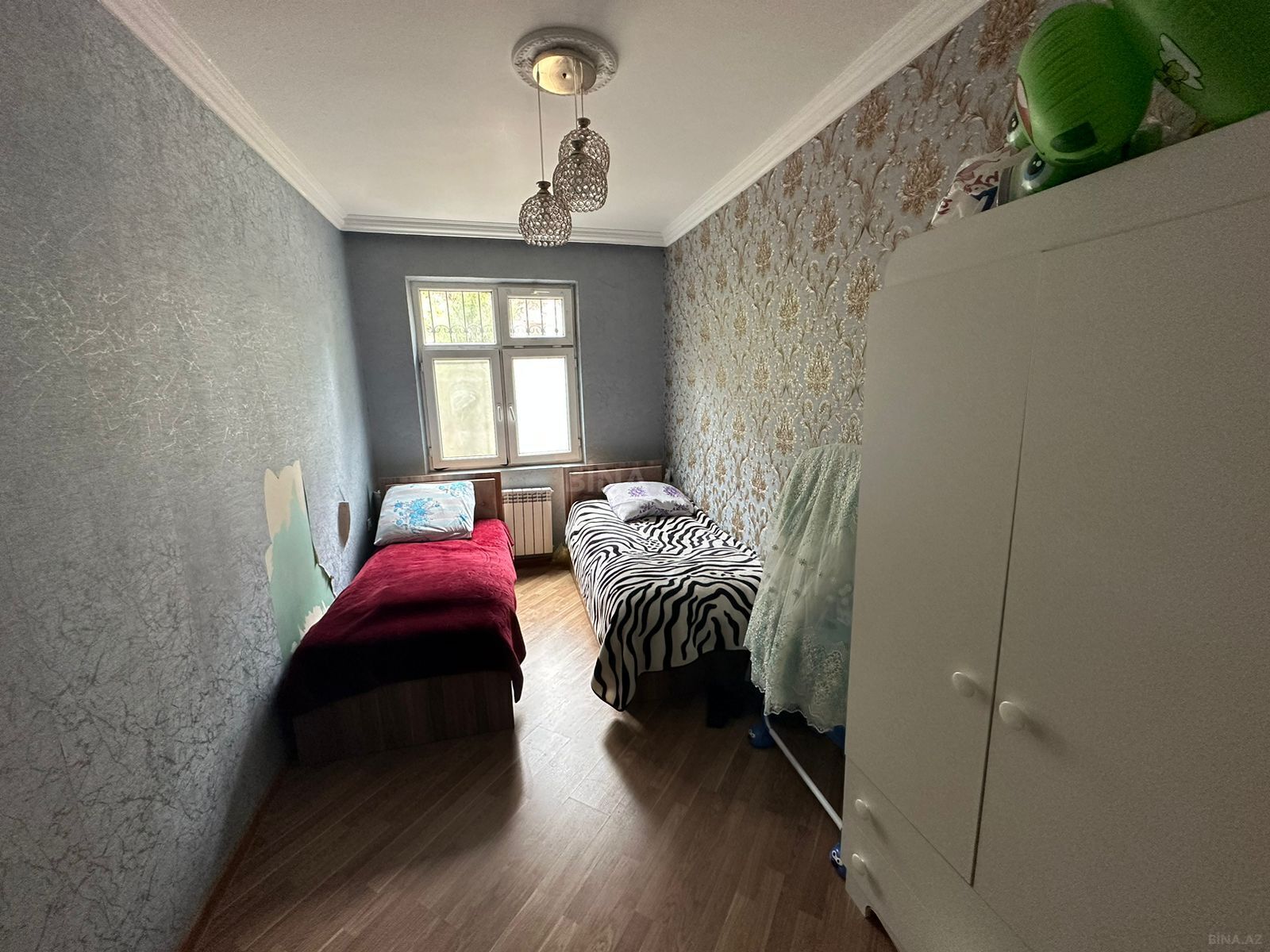 3 otaqlı Köhnə tikili, Memar Əcəmi m., Bakı