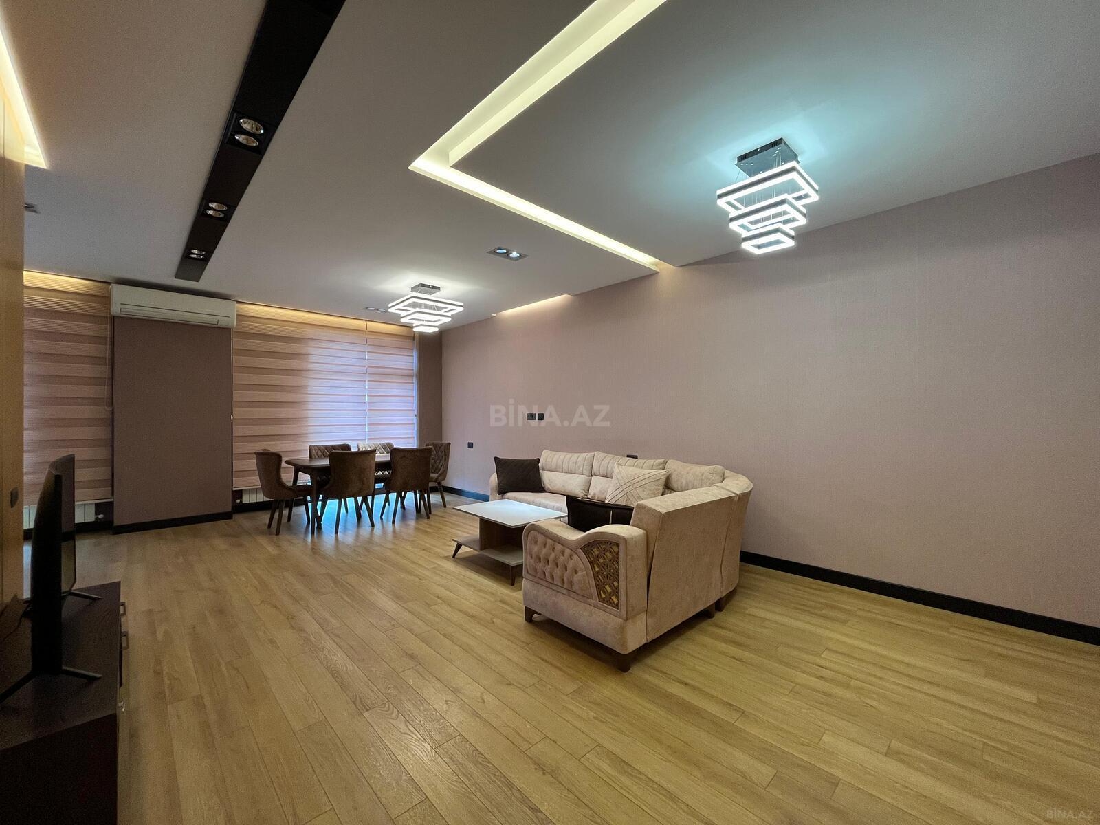 2 otaqlı Yeni tikili, 8 Noyabr m., Bakı