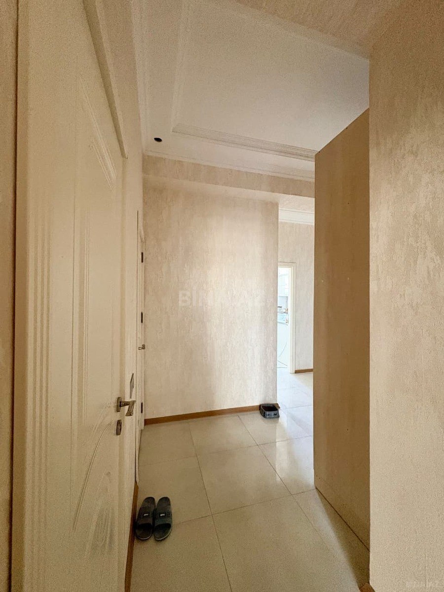 3 otaqlı Yeni tikili, Qara Qarayev m., Bakı