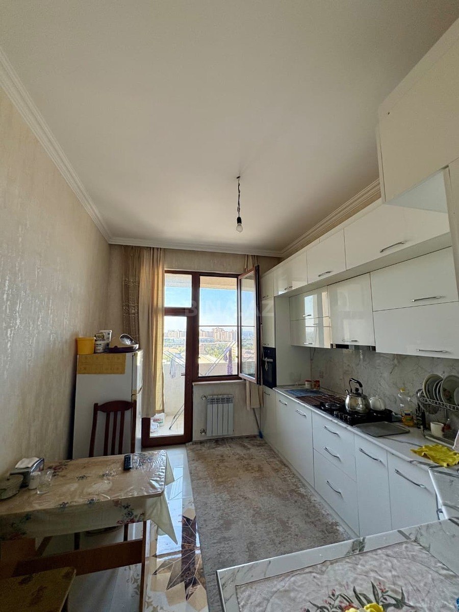 3 otaqlı Yeni tikili, Qara Qarayev m., Bakı