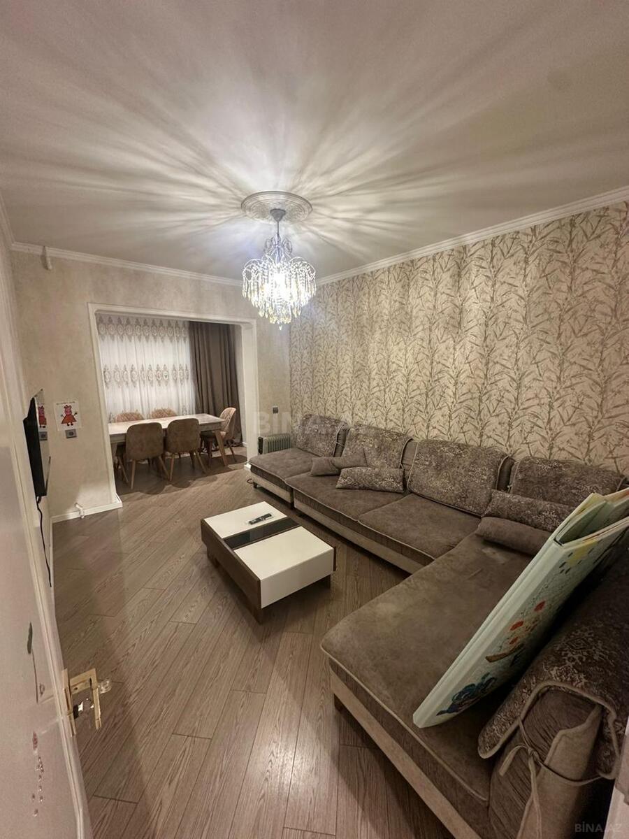 2 otaqlı Köhnə tikili, Xalqlar Dostluğu m., Bakı