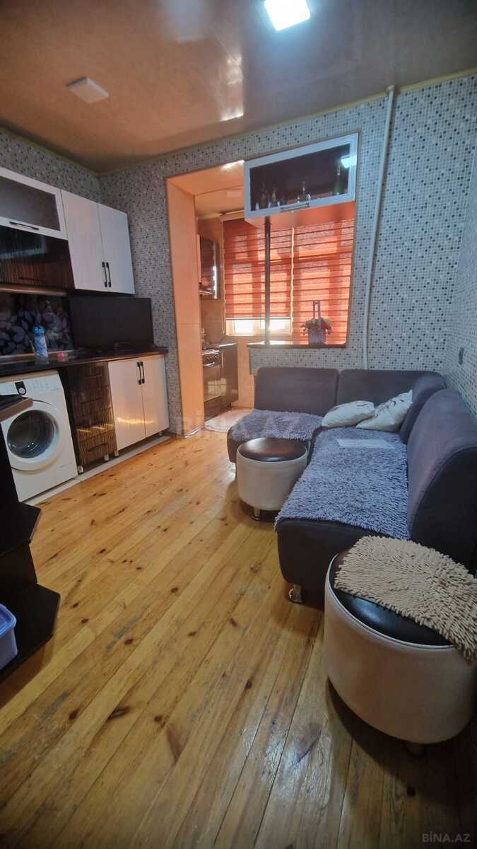 3 otaqlı Köhnə tikili, Həzi Aslanov m., Bakı