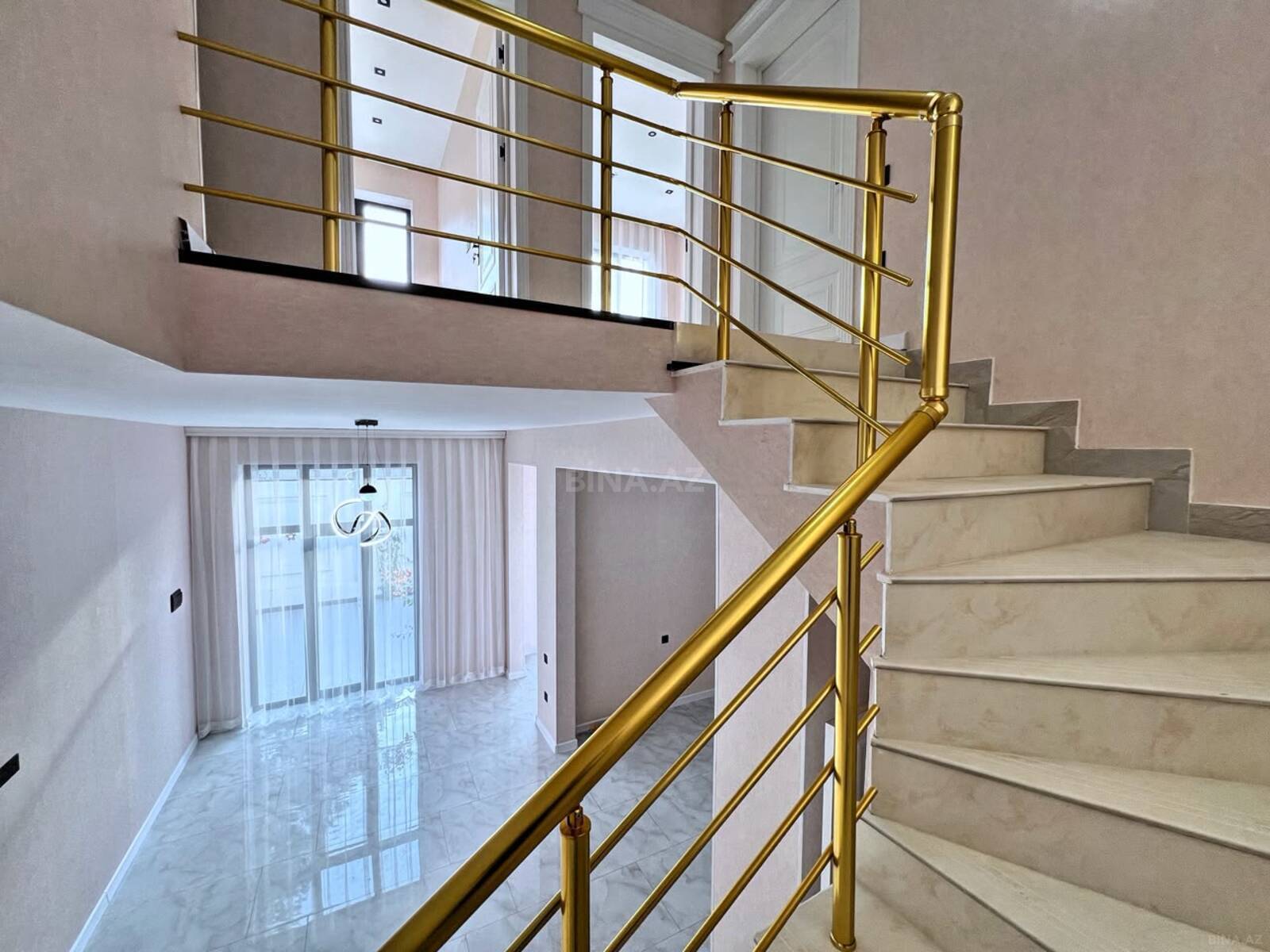 3 otaqlı Həyət evi/Bağ evi, Mərdəkan q., Bakı