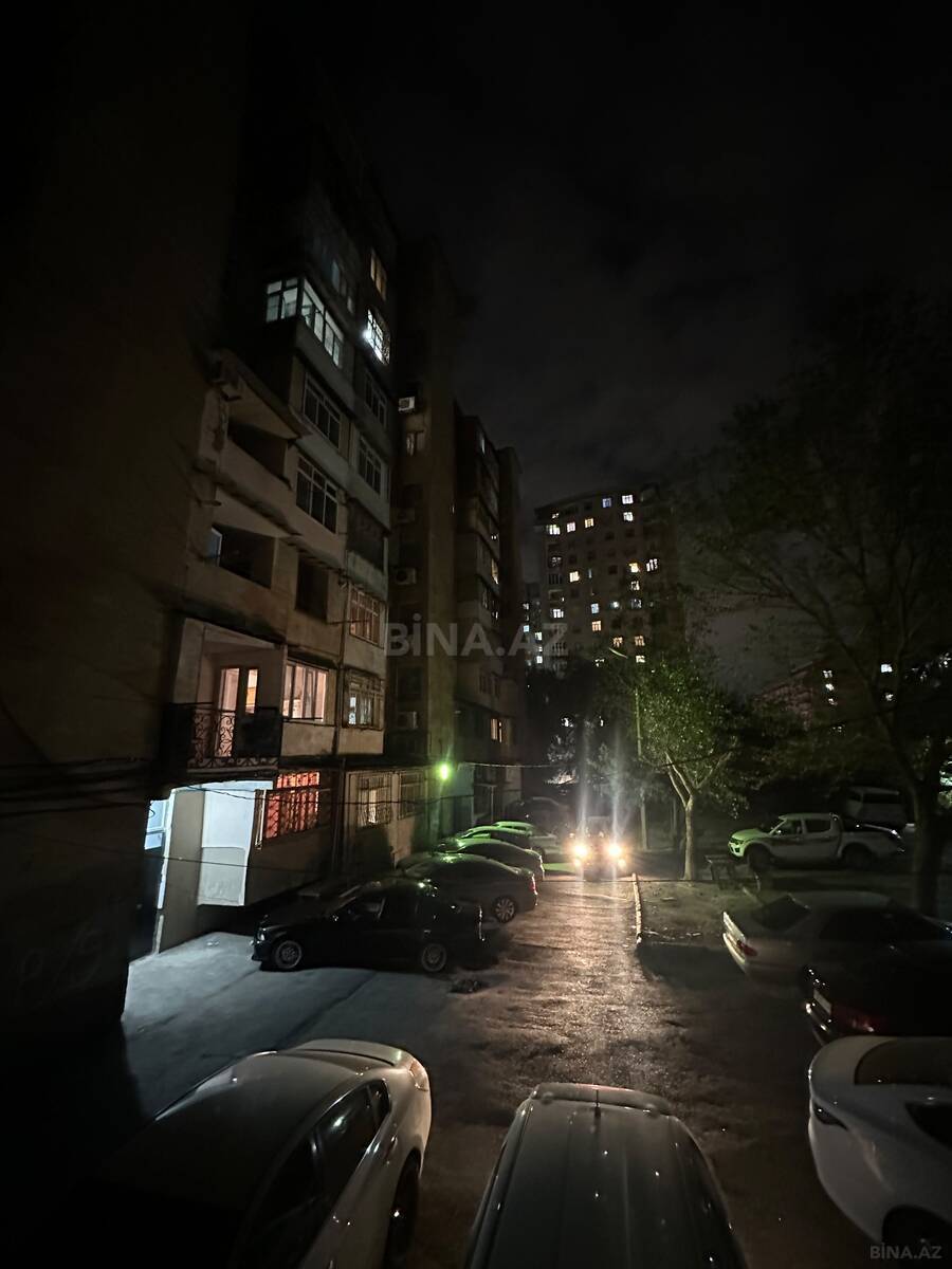 2 otaqlı Köhnə tikili, Əhmədli m., Bakı
