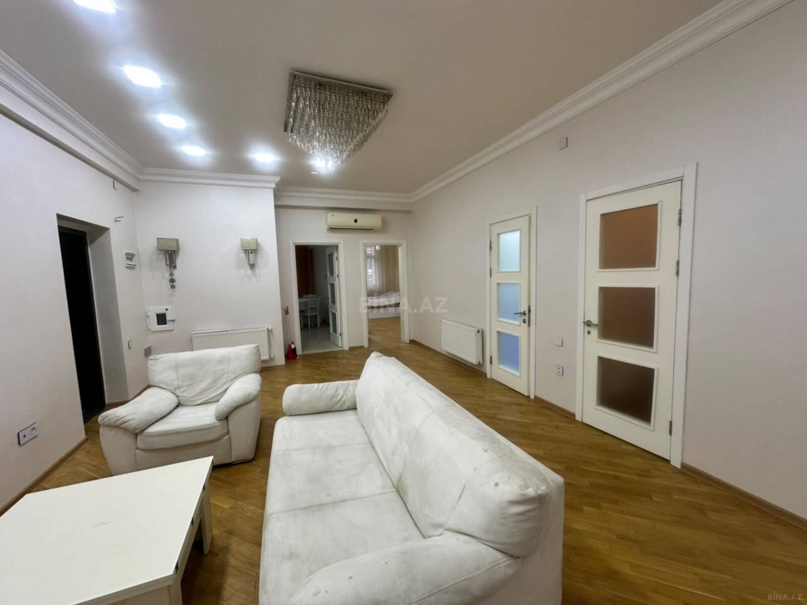 3 otaqlı Yeni tikili, Şah İsmayıl Xətai m., Bakı