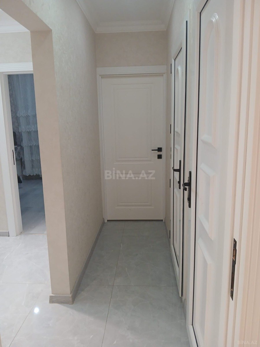 4 otaqlı Köhnə tikili, Həzi Aslanov m., Bakı