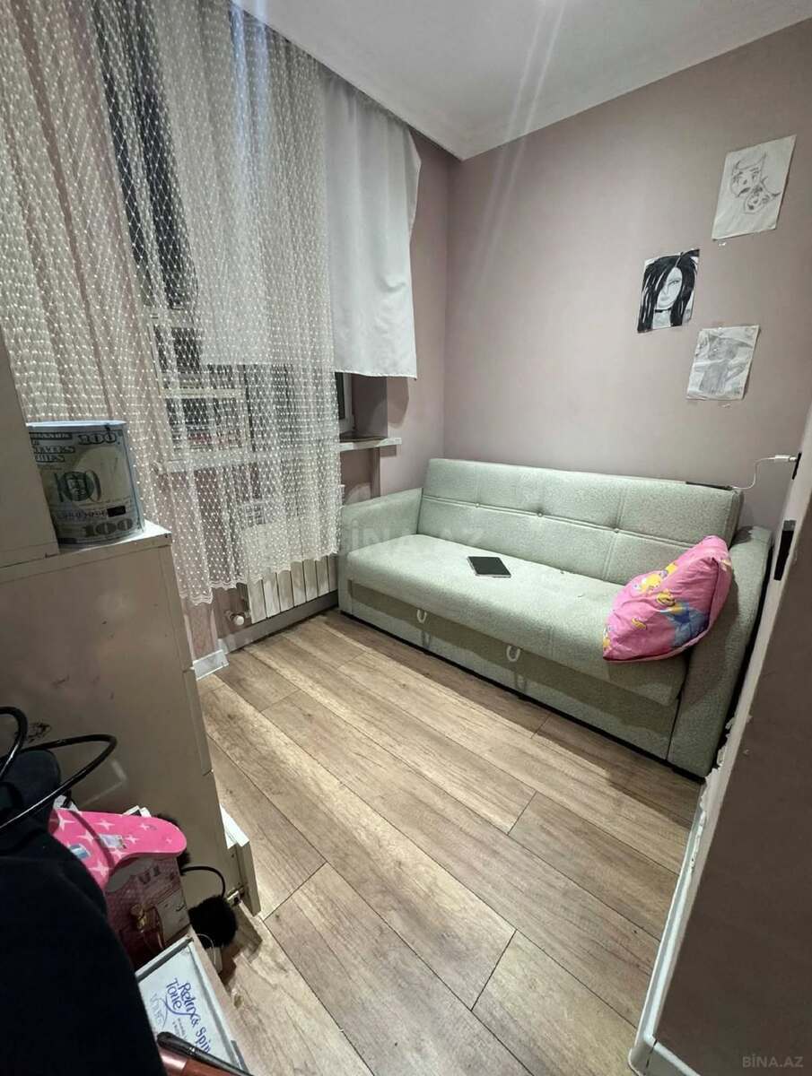 3 otaqlı Köhnə tikili, Neftçilər m., Bakı