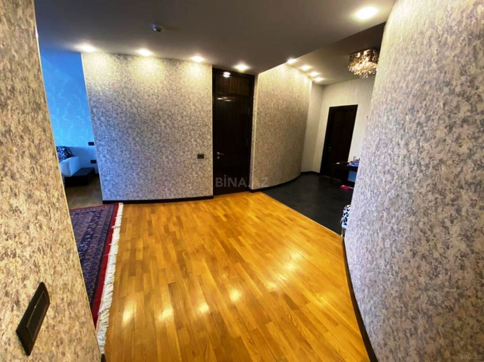 4 otaqlı Yeni tikili, Şah İsmayıl Xətai m., Bakı