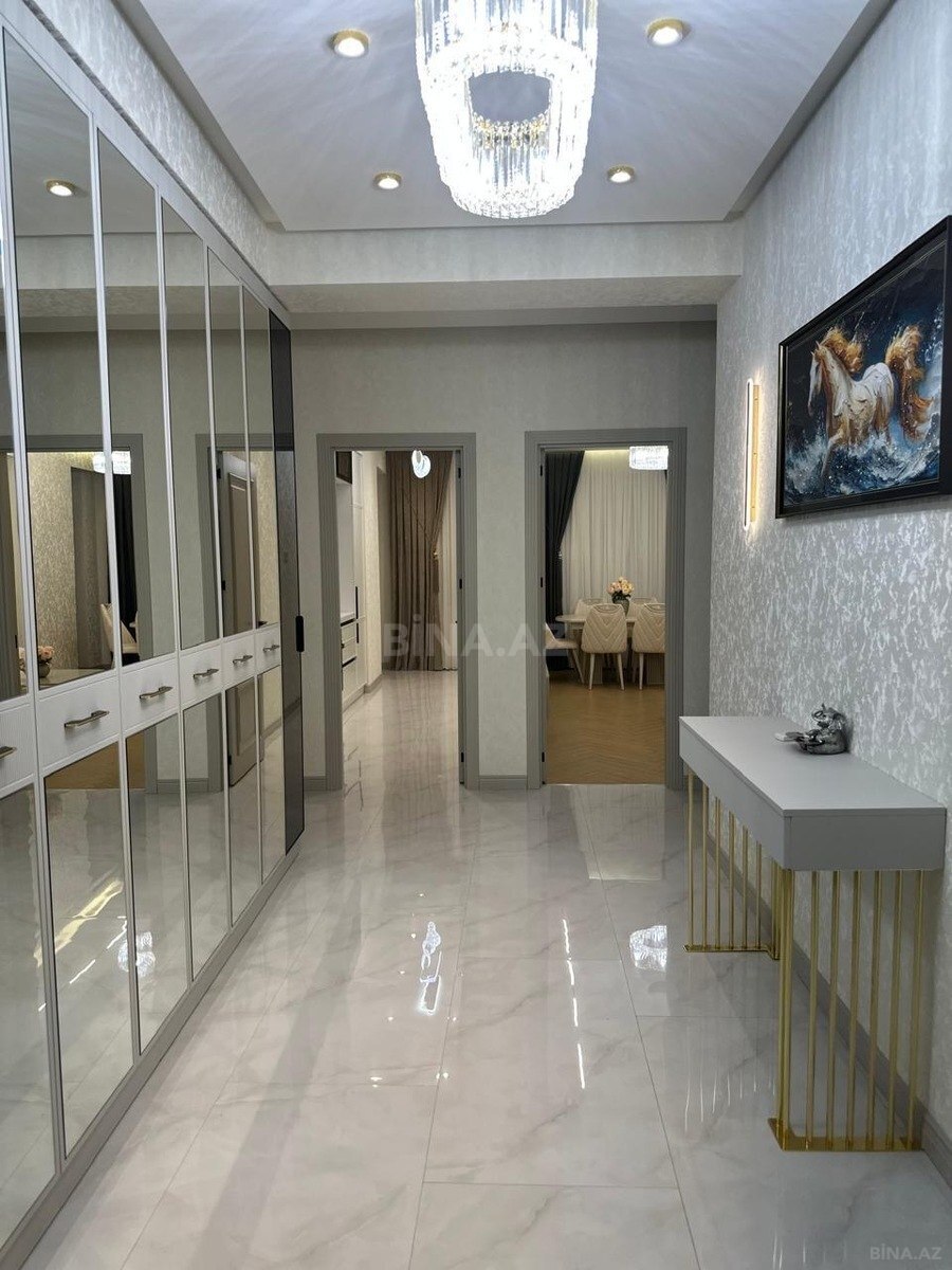 3 otaqlı Yeni tikili, 28 May m., Bakı