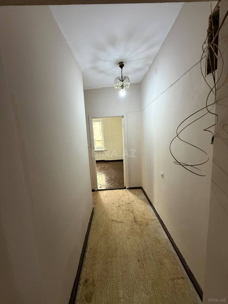 1 otaqlı Köhnə tikili, İnşaatçılar m., Bakı