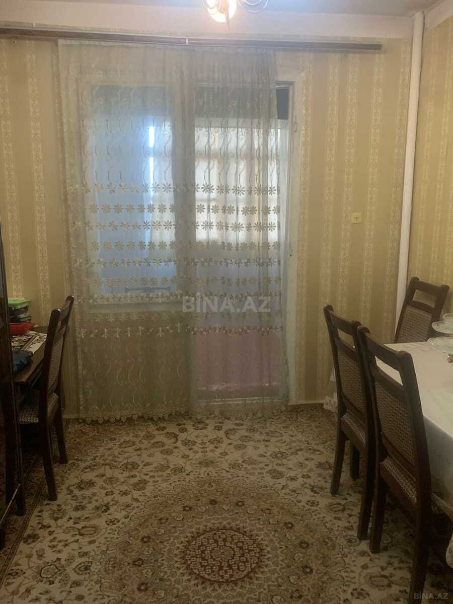 2 otaqlı Köhnə tikili, Memar Əcəmi m., Bakı